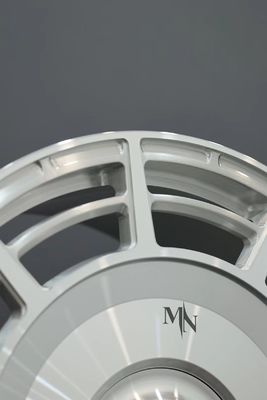 Bentley Bentayga 22 23 24 นิ้ว หลังการตลาด Custom Forge Auto Wheels