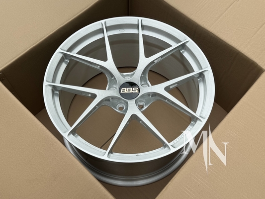 BBS FI R ล้อในเงินแปรง สําหรับขาย GT3 M2 กรอบเหมืองตามสั่งมี