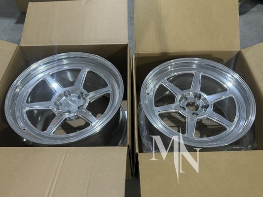 ล้อ Forge Auto ขนาด 5x114.3 สำหรับ Nissan 350Z 370Z ขัดเงาสีเงิน