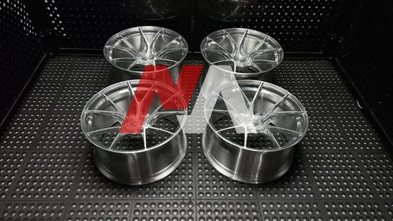 ล้อ BMW Forged ขัดเงา สีเงินขัดเงา สำหรับ F87 F80 F82 F90 M2 M3 M4 M5